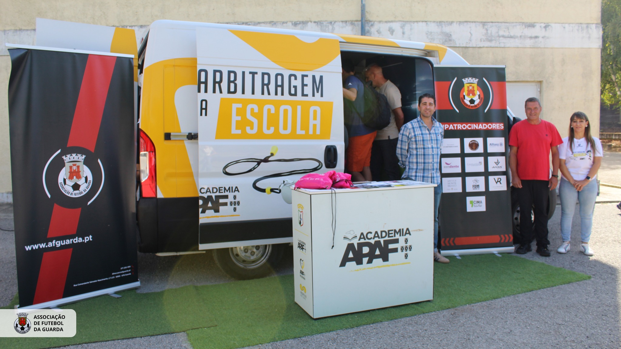 CARRINHA APAF "ARBITRAGEM NA ESCOLA"