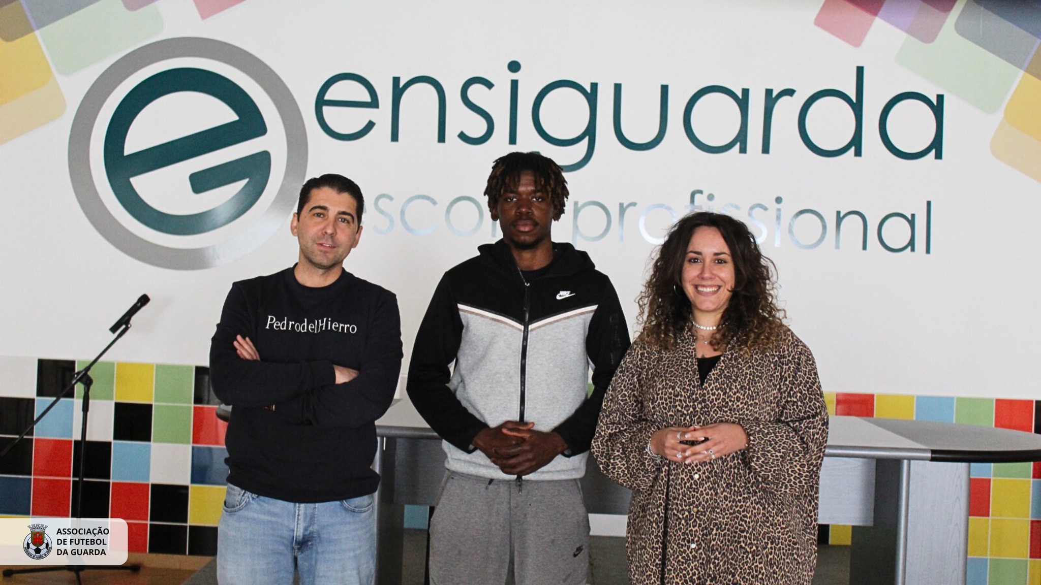 AF GUARDA REÚNE COM ENSIGUARDA