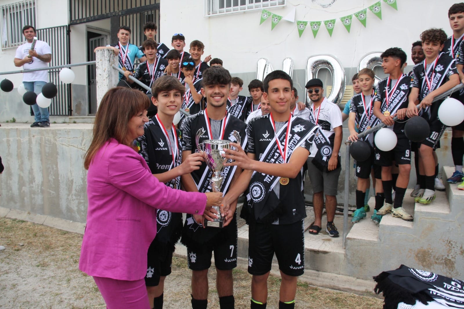 AF GUARDA PRESENTE NA ENTREGA DE PRÉMIOS DE CAMPEÕES DISTRITAIS