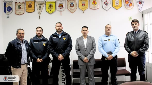 AF GUARDA REÚNE COM PSP E GNR