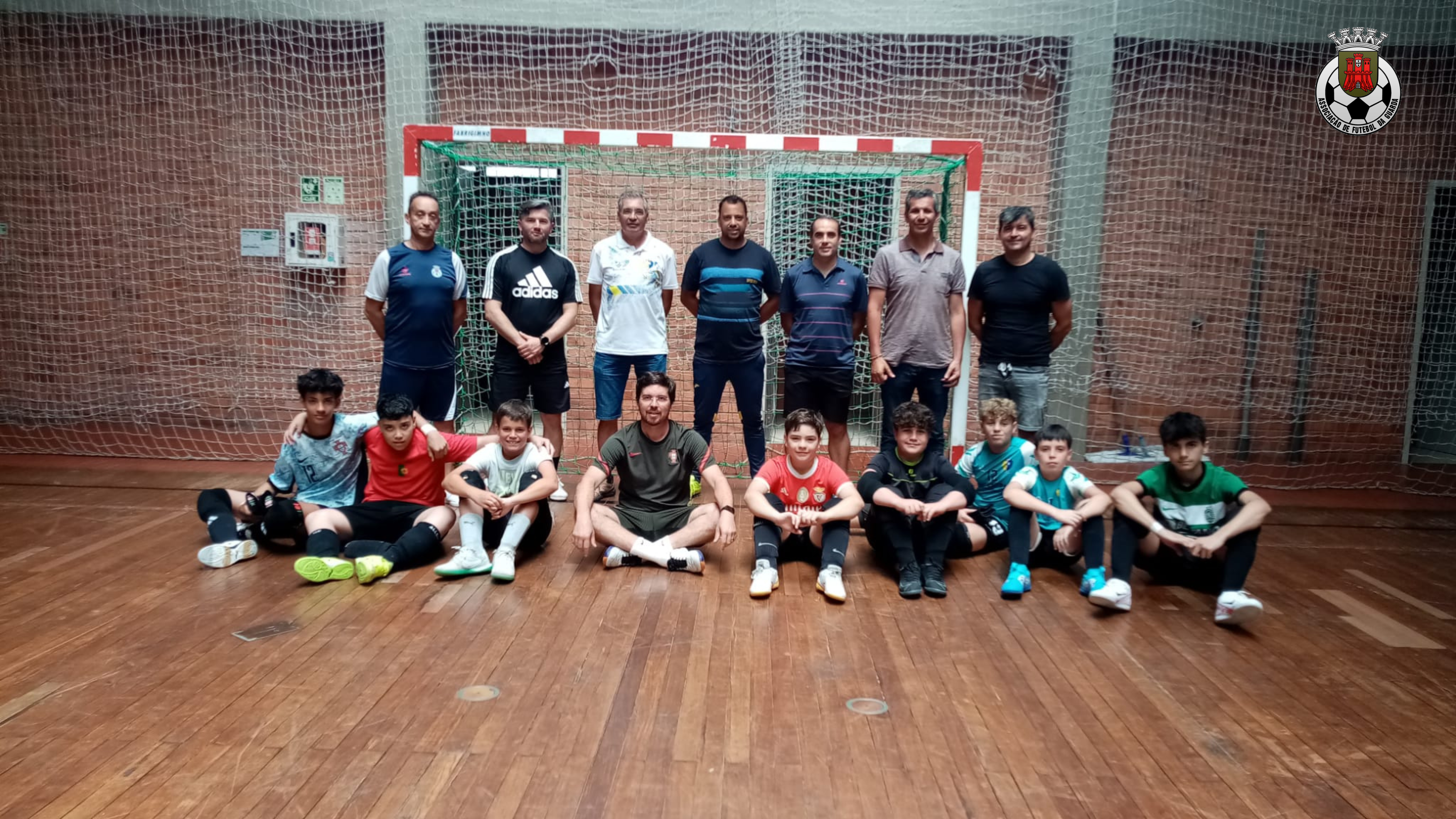 FORMAÇÃO PROJETO 1 FUTSAL  NA GUARDA